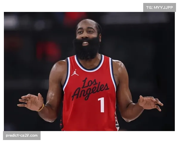 哈登生涯772场20+超越张伯伦 历史排名升至第十位